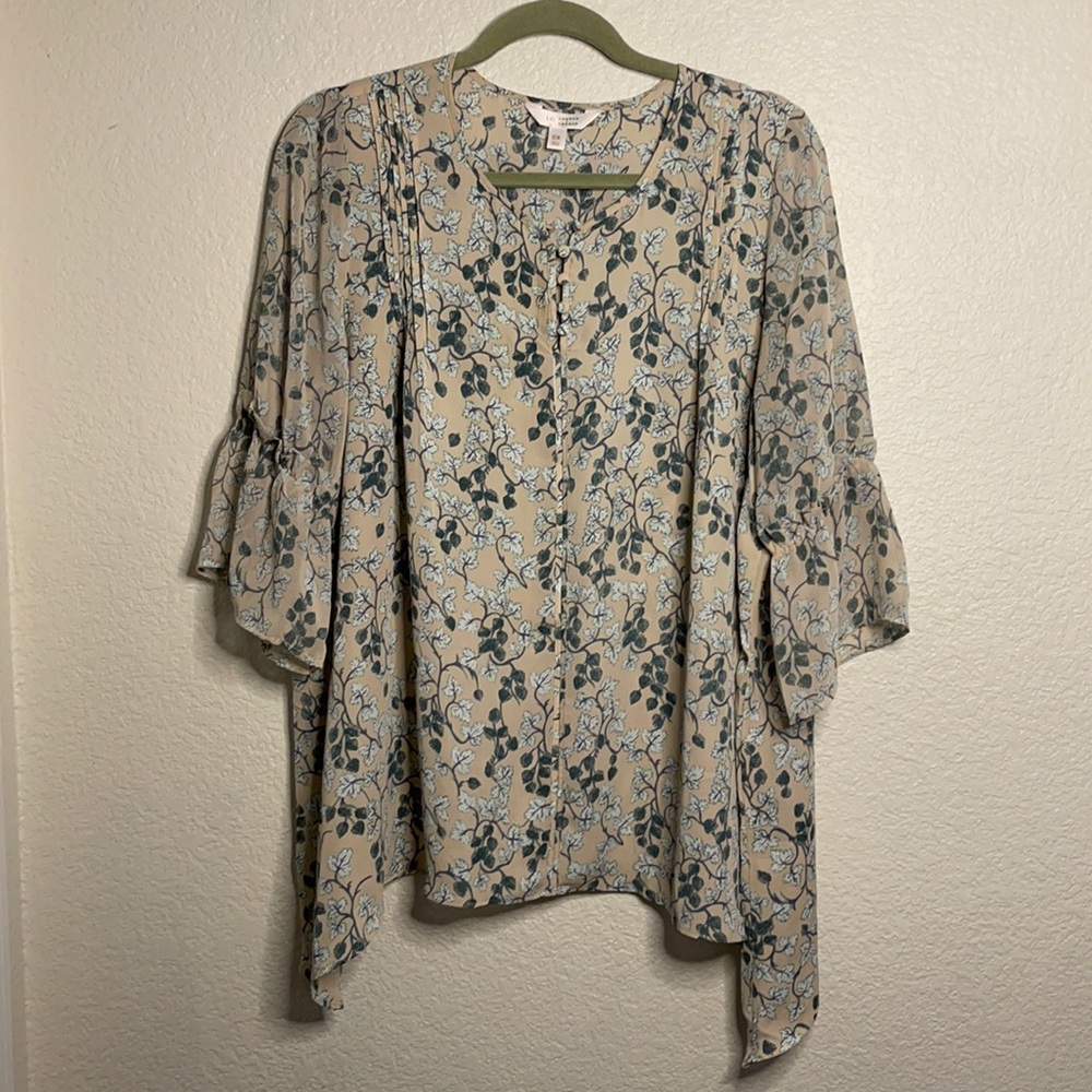 Lauren Conrad Flora Blouse